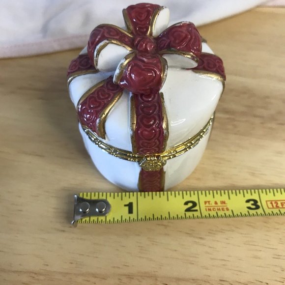 Trinket Box Keepsake Gift Ceramic Hinged - Picture 3 of 10